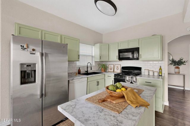 3626 DOMINICAN Street, El Paso, TX 79936