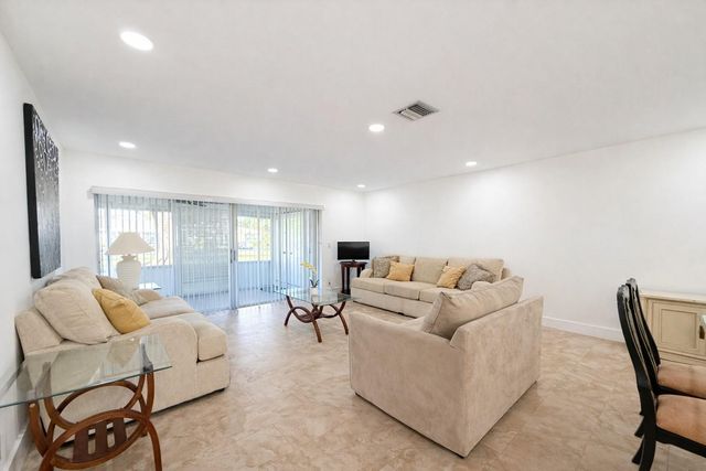 5093 Privet Place A, Delray Beach, FL 33484