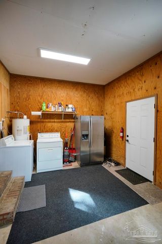 4420 Mundy Ln, Pace, FL 32571