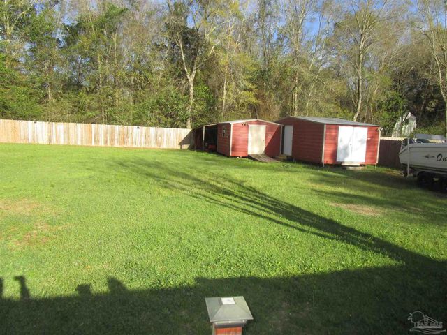 4420 Mundy Ln, Pace, FL 32571