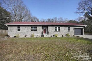 4420 Mundy Ln, Pace, FL 32571