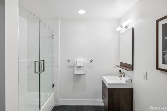 1080 Sutter Street 202, San Francisco, CA 94109