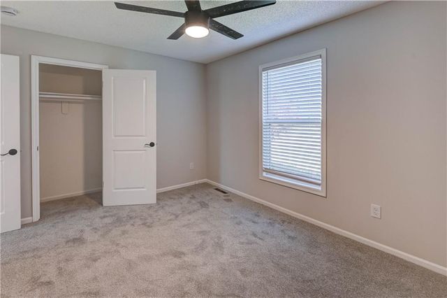 4300 NE Blue Jay Circle, Lee's Summit, MO 64064