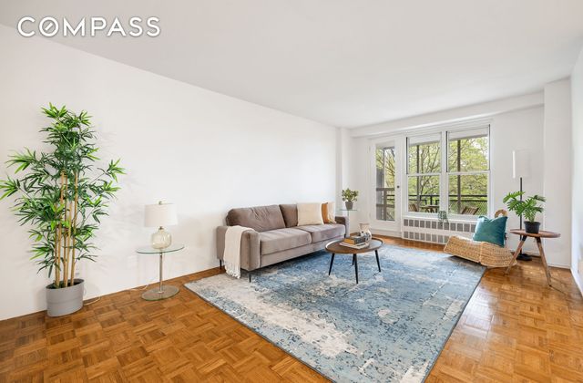 3551 85th St Apt 4K, New York City, NY 11372