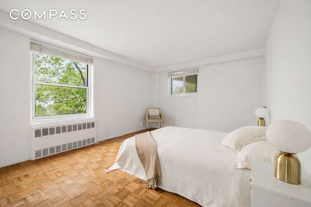 3551 85th St Apt 4K, New York City, NY 11372