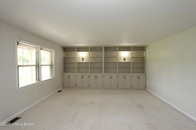 1233 Johnson Rd, Lawrenceburg, KY 40342