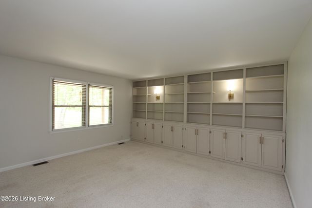 1233 Johnson Rd, Lawrenceburg, KY 40342
