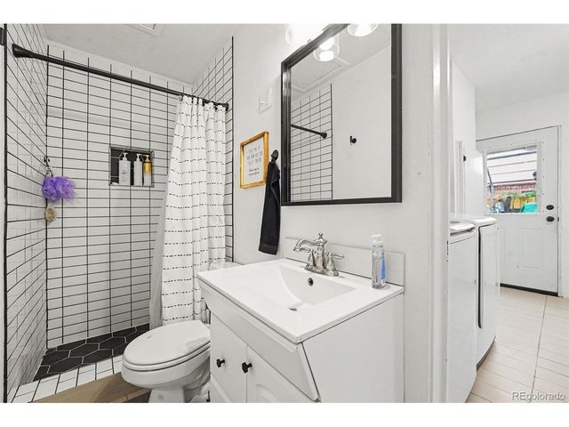 9161 Vine St, Thornton, CO 80229