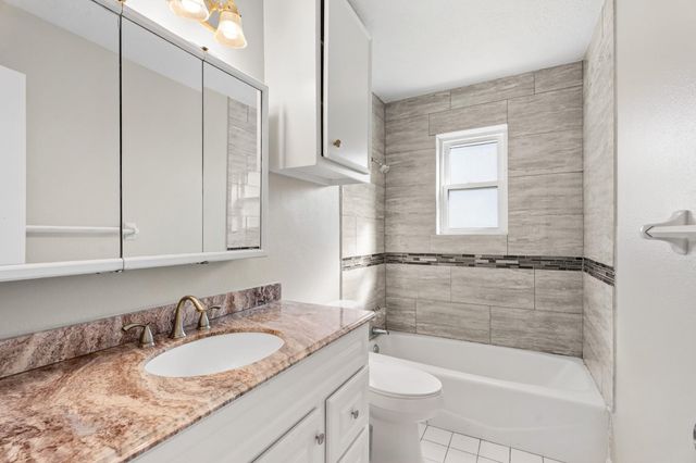 3214 Whitesail Drive, League City, TX 77573