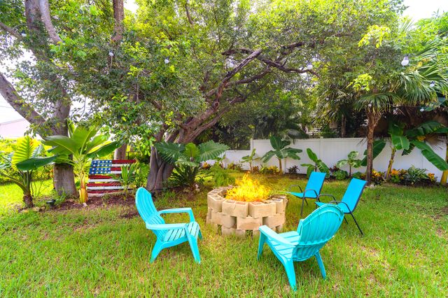 40 Munson Avenue, Ramrod Key, FL 33042