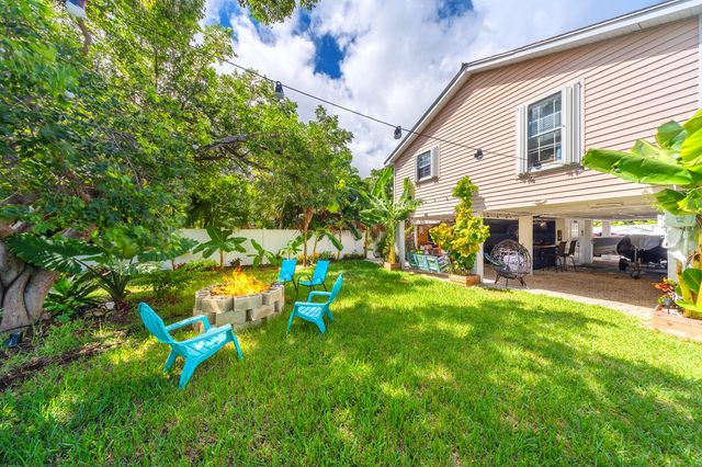 40 Munson Avenue, Ramrod Key, FL 33042