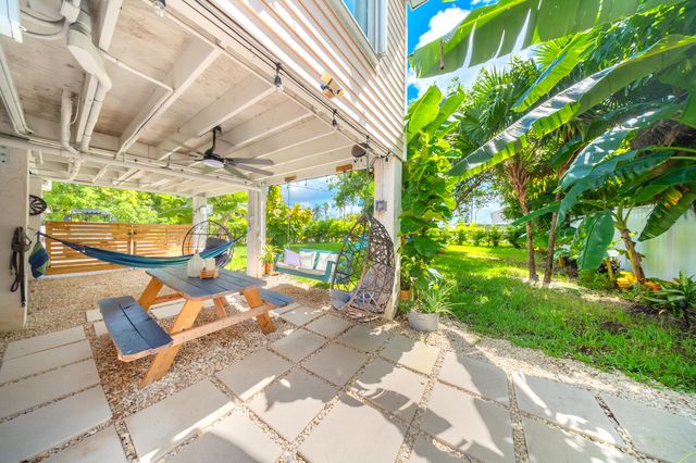 40 Munson Avenue, Ramrod Key, FL 33042