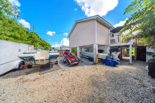 40 Munson Avenue, Ramrod Key, FL 33042