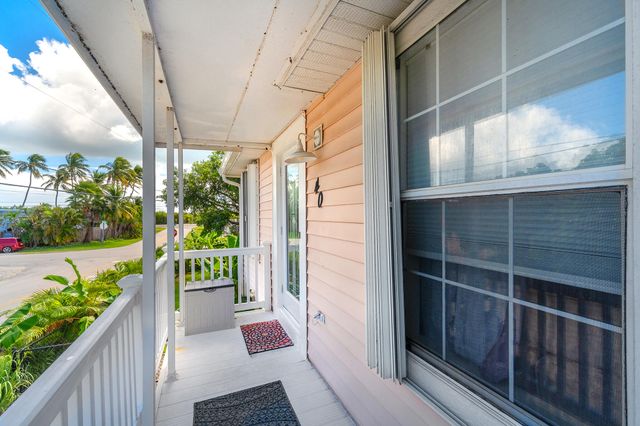 40 Munson Avenue, Ramrod Key, FL 33042
