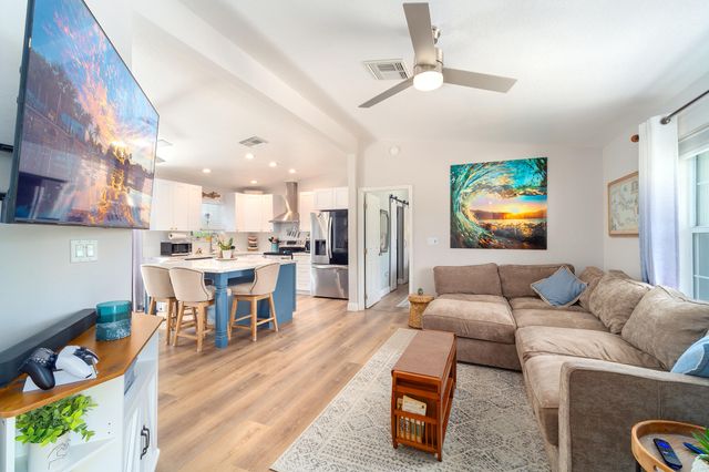 40 Munson Avenue, Ramrod Key, FL 33042