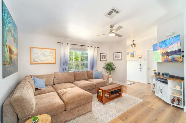 40 Munson Avenue, Ramrod Key, FL 33042