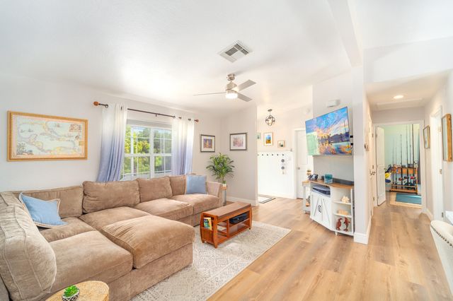 40 Munson Avenue, Ramrod Key, FL 33042