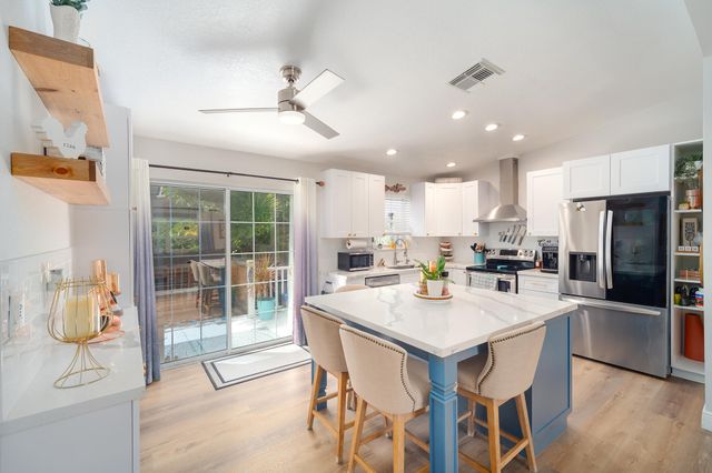 40 Munson Avenue, Ramrod Key, FL 33042