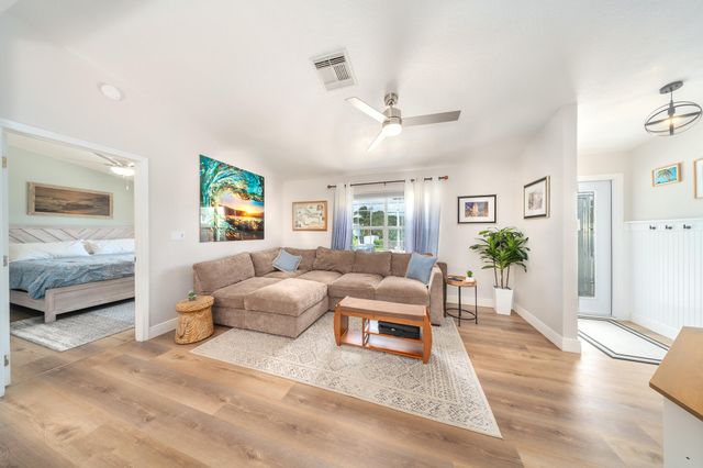 40 Munson Avenue, Ramrod Key, FL 33042