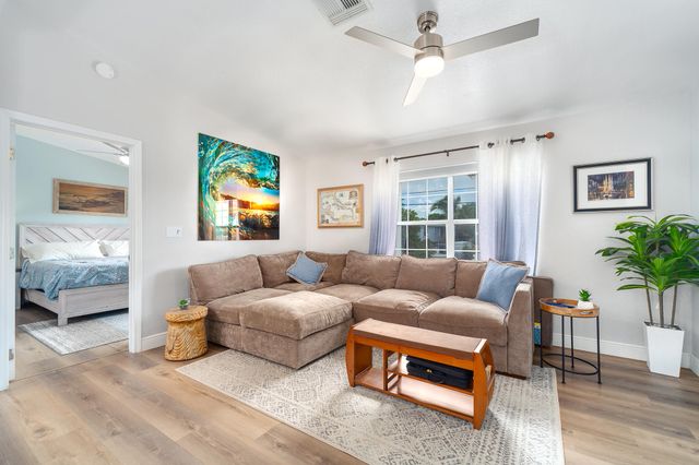 40 Munson Avenue, Ramrod Key, FL 33042