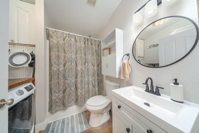 40 Munson Avenue, Ramrod Key, FL 33042