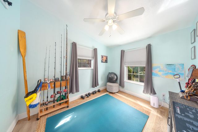 40 Munson Avenue, Ramrod Key, FL 33042