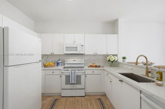 3914 SW 157th Ave 227, Miramar, FL 33027