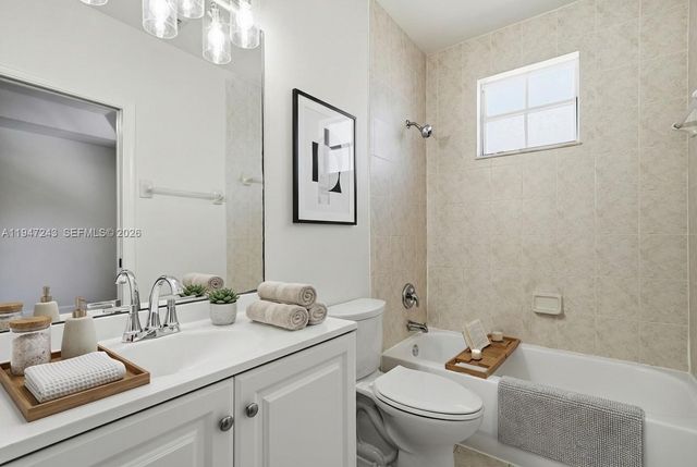 3914 SW 157th Ave 227, Miramar, FL 33027