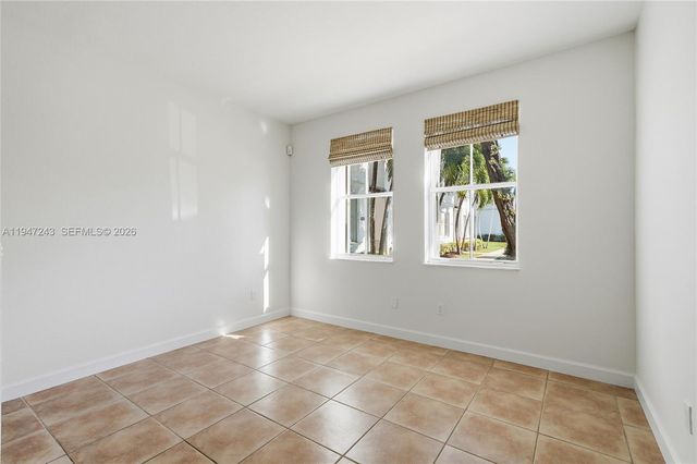 3914 SW 157th Ave 227, Miramar, FL 33027