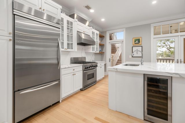 144 Fairbanks Oak Alley 2b, Daniel Island, SC 29492