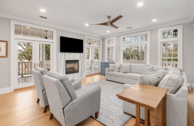 144 Fairbanks Oak Alley 2b, Daniel Island, SC 29492