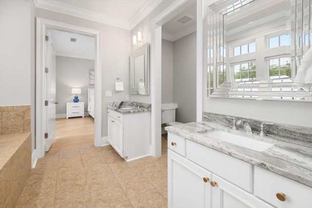 144 Fairbanks Oak Alley 2b, Daniel Island, SC 29492