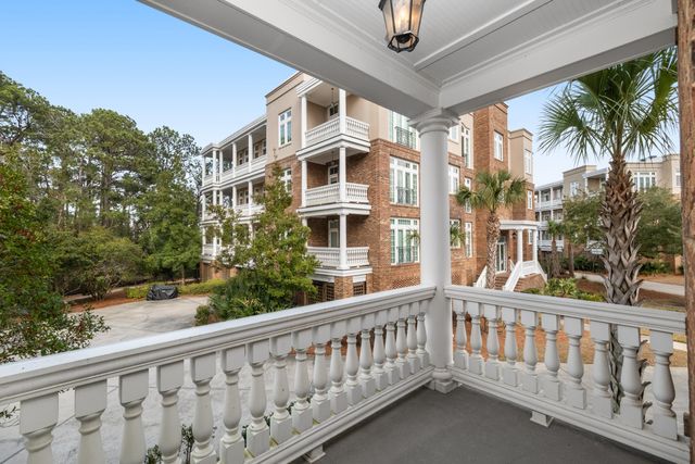 144 Fairbanks Oak Alley 2b, Daniel Island, SC 29492