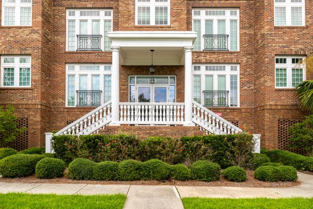 144 Fairbanks Oak Alley 2b, Daniel Island, SC 29492