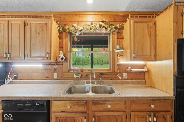 5203 S County Road 900 W, Reelsville, IN 46171