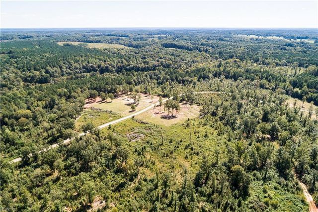 407 Ferry Landing DR, Boydton, VA 23917