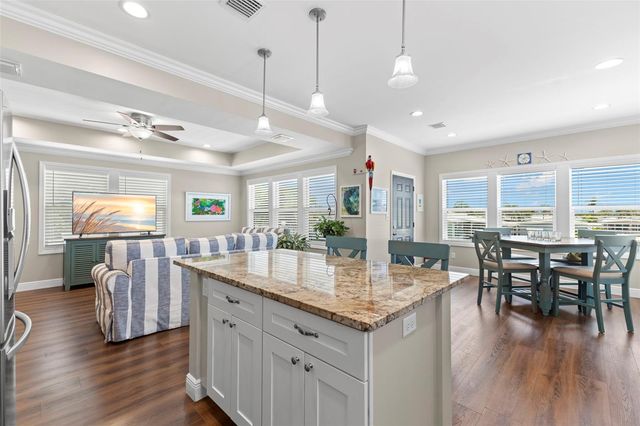 563 MOUNT PINEY AVENUE NE 691, St Petersburg, FL 33702