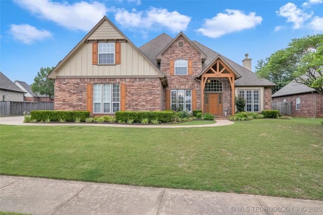 7813 E Commercial Street, Broken Arrow, OK 74014