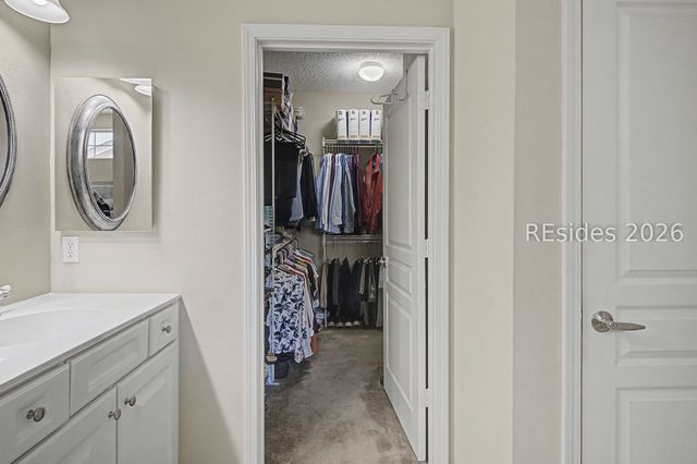 19 Wandering Daisy Dr, Bluffton, SC 29909