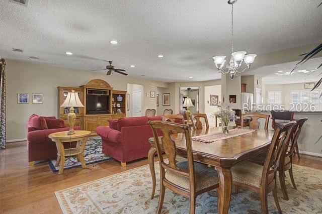 19 Wandering Daisy Dr, Bluffton, SC 29909