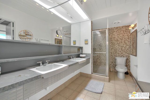 1111 E Palm Canyon Drive 225, Palm Springs, CA 92264