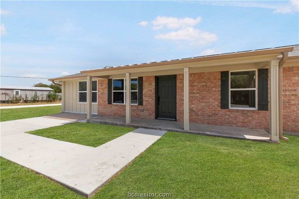 7227 Corsicana Street, Iola, TX 77861 — exterior
