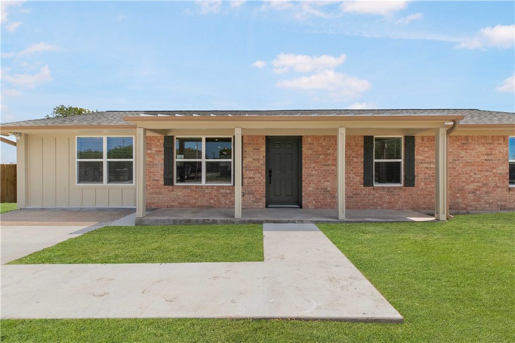 7227 Corsicana Street, Iola, TX 77861 — photo 2