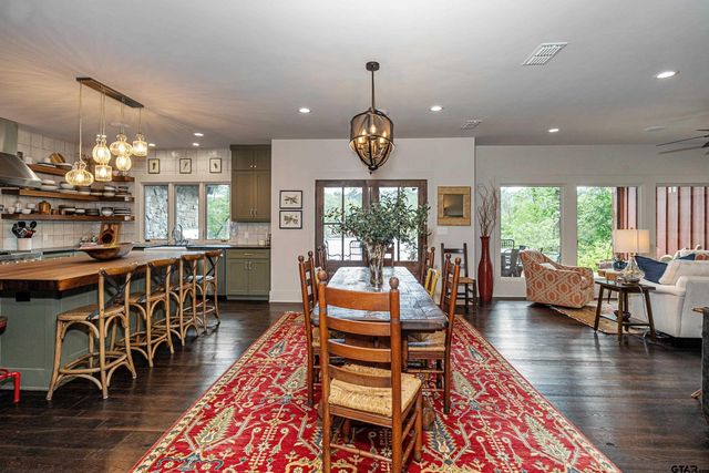 913 PR 6665, Mineola, TX 75773
