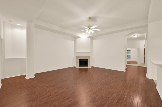 3722 Lovers Lane, Montgomery, TX 77356