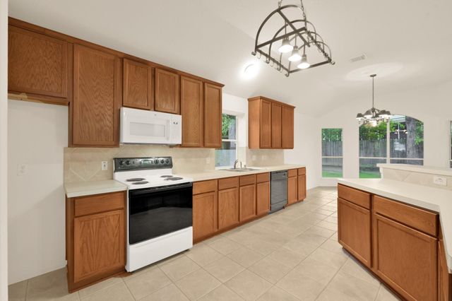 3722 Lovers Lane, Montgomery, TX 77356