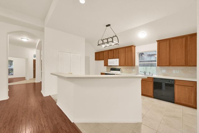 3722 Lovers Lane, Montgomery, TX 77356