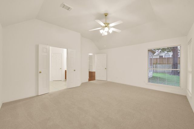 3722 Lovers Lane, Montgomery, TX 77356