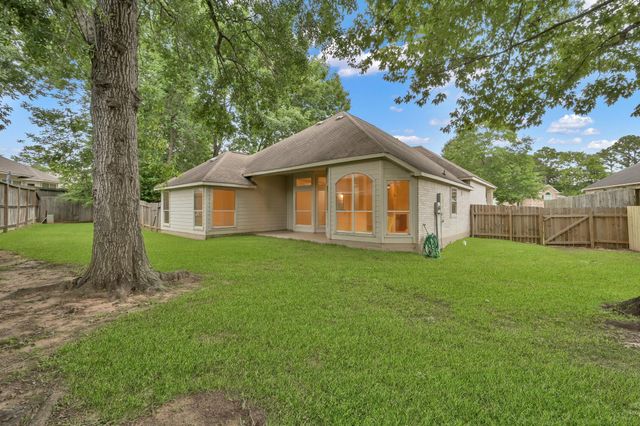 3722 Lovers Lane, Montgomery, TX 77356