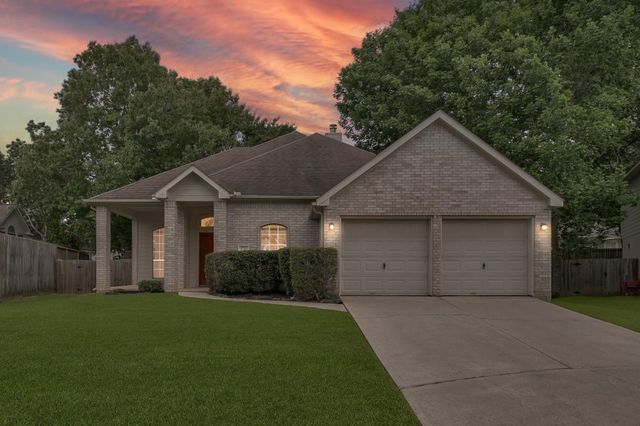 3722 Lovers Lane, Montgomery, TX 77356